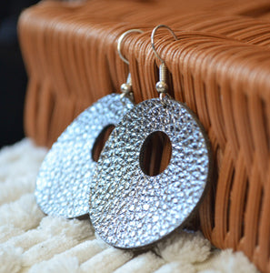 Round cutout Earring