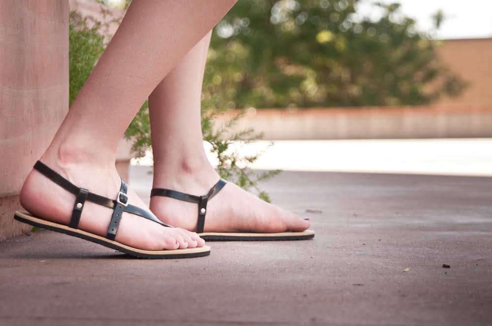 Closeout Saffron Sandals – Unshoes Minimal Footwear