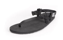 Load image into Gallery viewer, Closeout Wokova Feather Sandal
